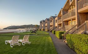 Schooner'S Cove Inn